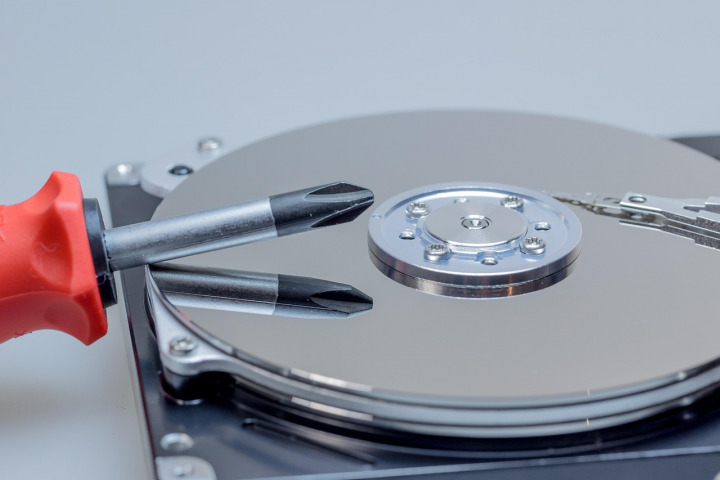 laptop repair service